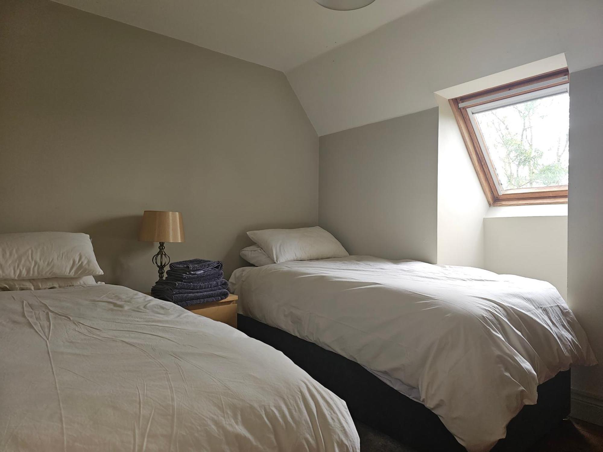Longford Holiday Red Rose Self Catering Cottage المظهر الخارجي الصورة